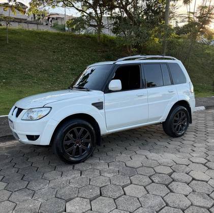 MITSUBISHI PAJERO TR4 2.0 4X2 16V 140CV FLEX 4P AUTOMÁTICO